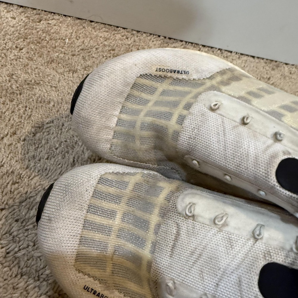 Adidas Ultraboost 19 Shoes Womens Size 5.5 White Cream Running Sneakers Comfort - Picture 8 of 10